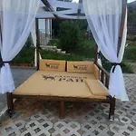 бадевски рай-къща вяра Tatil Evi